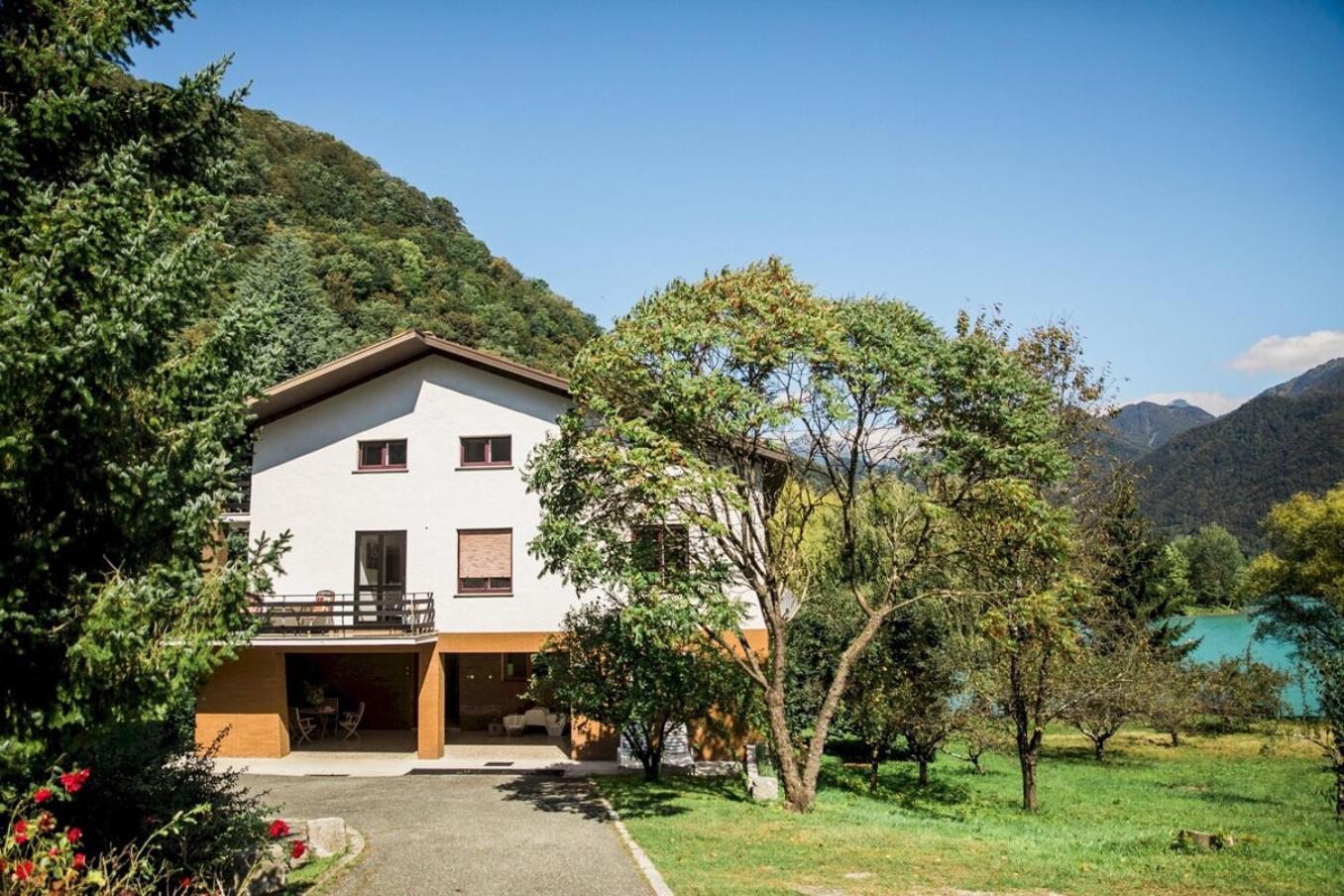Vila Labod, Unique Villa At The Lake โมสต์ นา โซชิ ภายนอก รูปภาพ