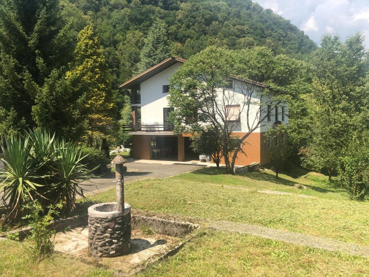 Vila Labod, Unique Villa At The Lake โมสต์ นา โซชิ ภายนอก รูปภาพ
